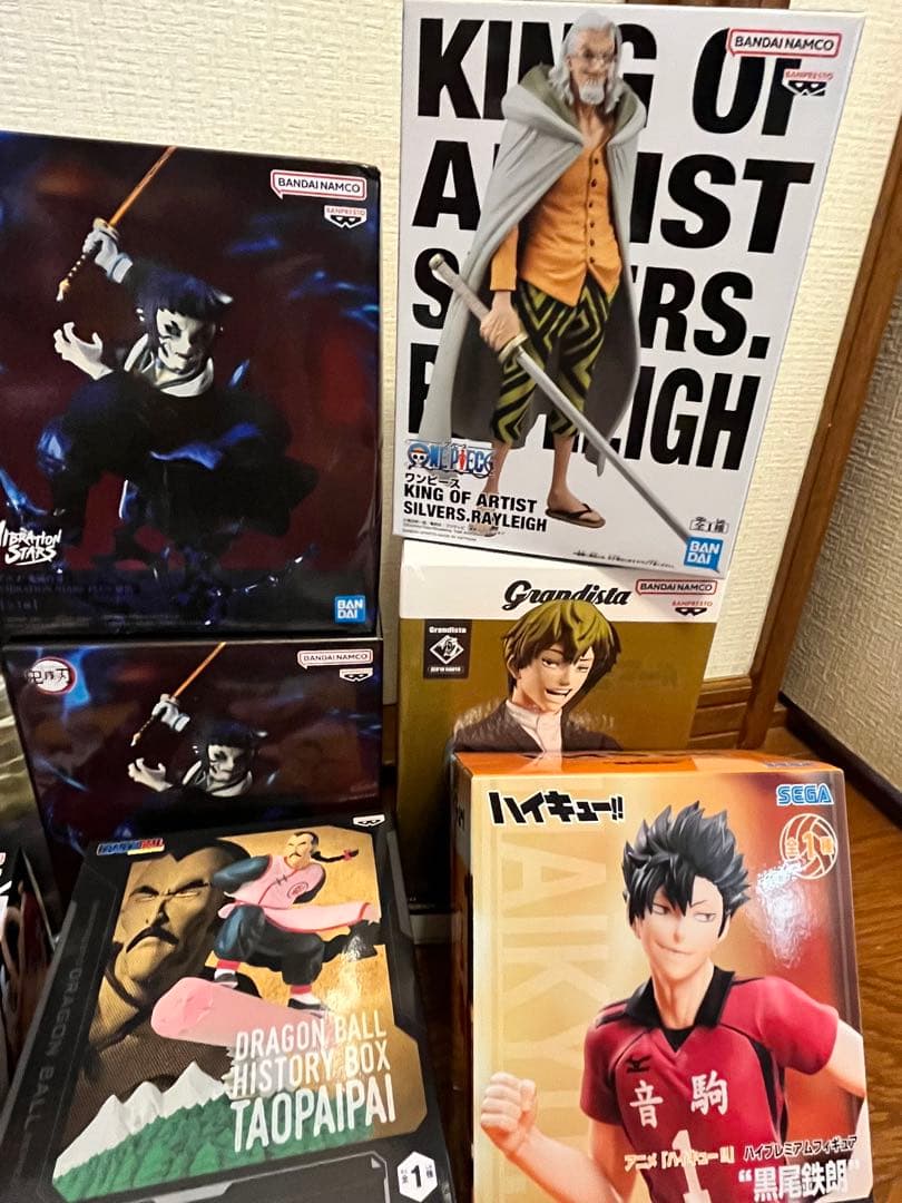 新作フィギュア10種11体まとめ売り