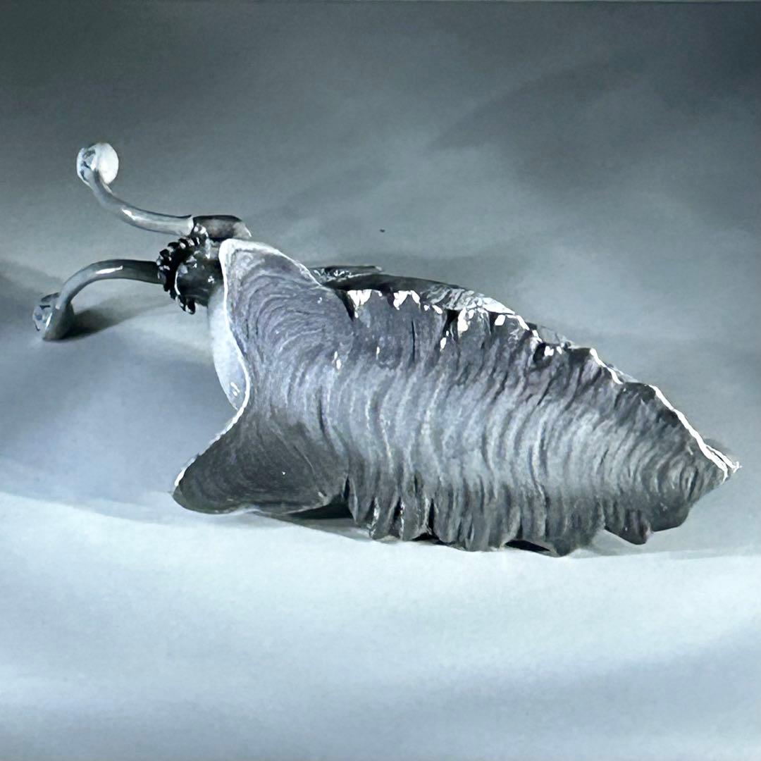 ウルトラ怪獣名鑑戯画報　本(中古)＋フィギュア(未開封) 箱付き