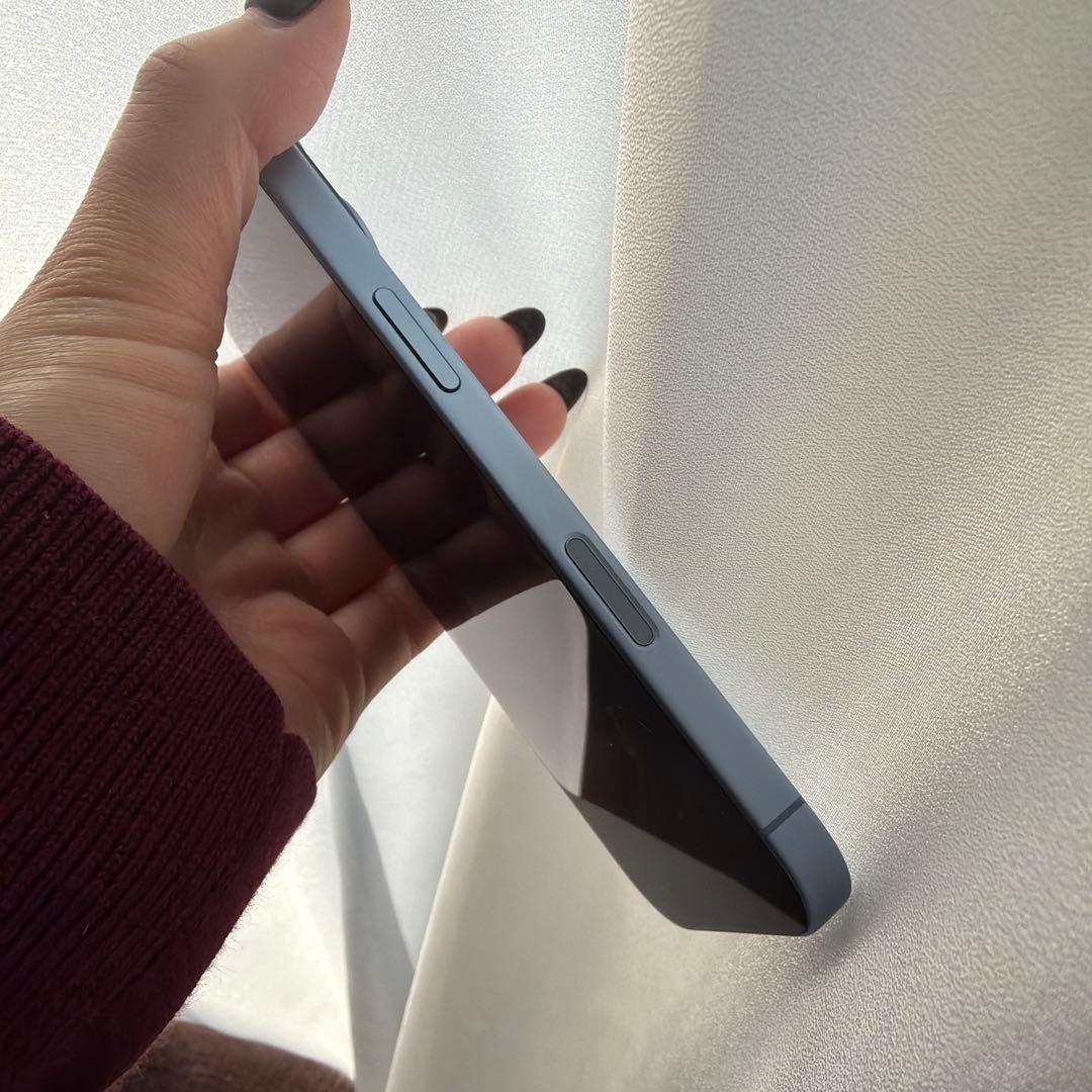 【超美品】iPhone17 512GB ミストブルー 本体