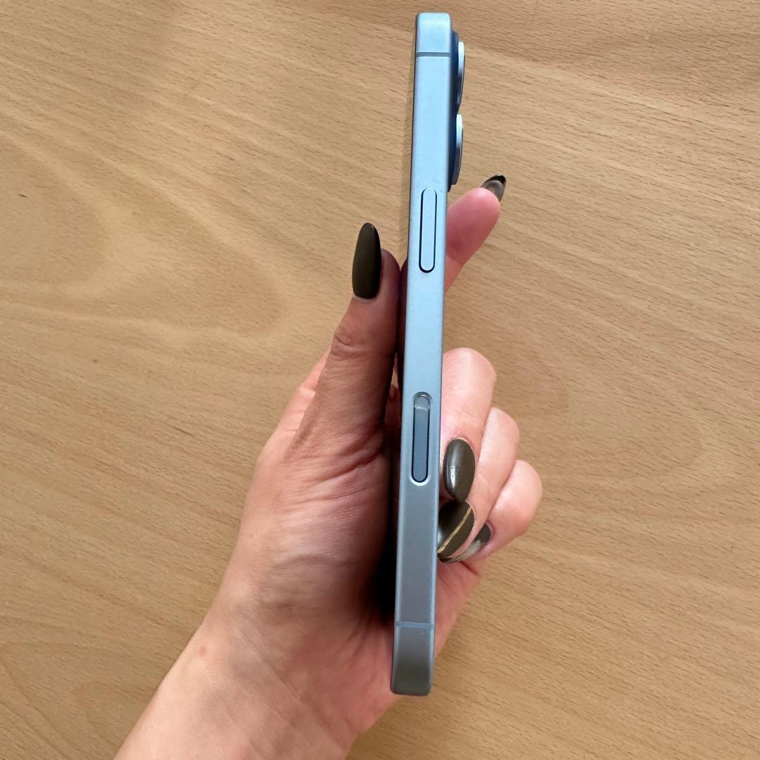 【超美品】iPhone17 512GB ミストブルー 本体