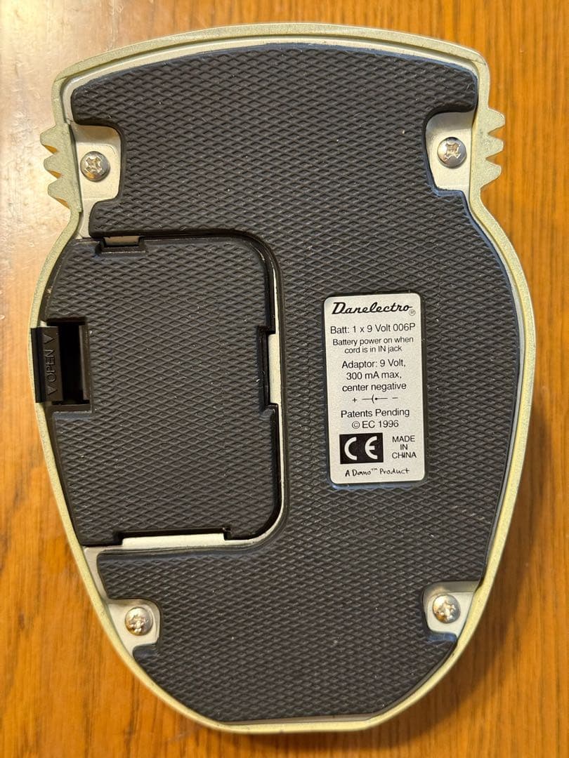 【極美品】Danelectro ダンエレクトロ Daddy O. DO-1