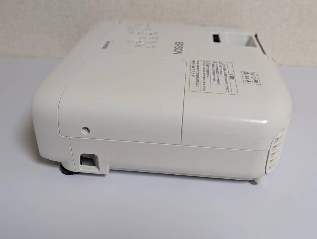 2020年度発売 EPSON dreamio EH-TW750 プロジェクター