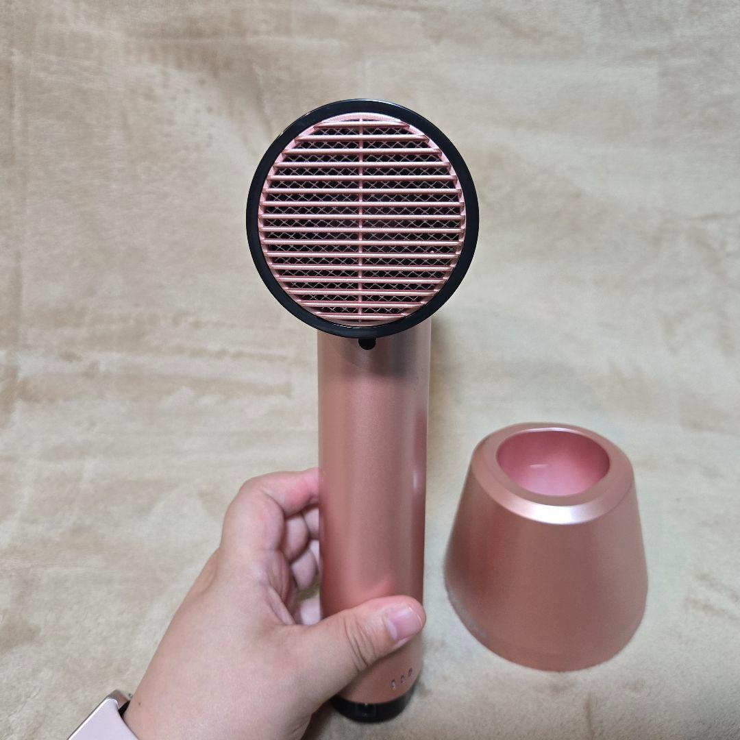 【美品】lifuwa (リフワ) 充電式 コードレス ヘアドライヤー 箱付き