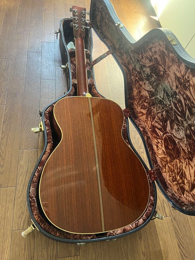 Santa Cruz OMサイズギター(Collings社製ハードケース付き)