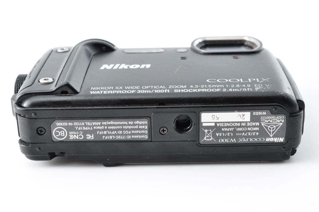 ニコン　Nikon COOLPIX W300
