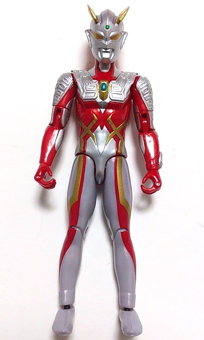 ★超可動★ウルトラマン ストロングコロナゼロ☆アクションフィギュア★ソフビ怪獣