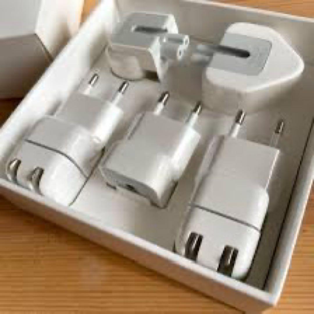 新品未開封Apple純正品World Adapter Kit MD837AM/A