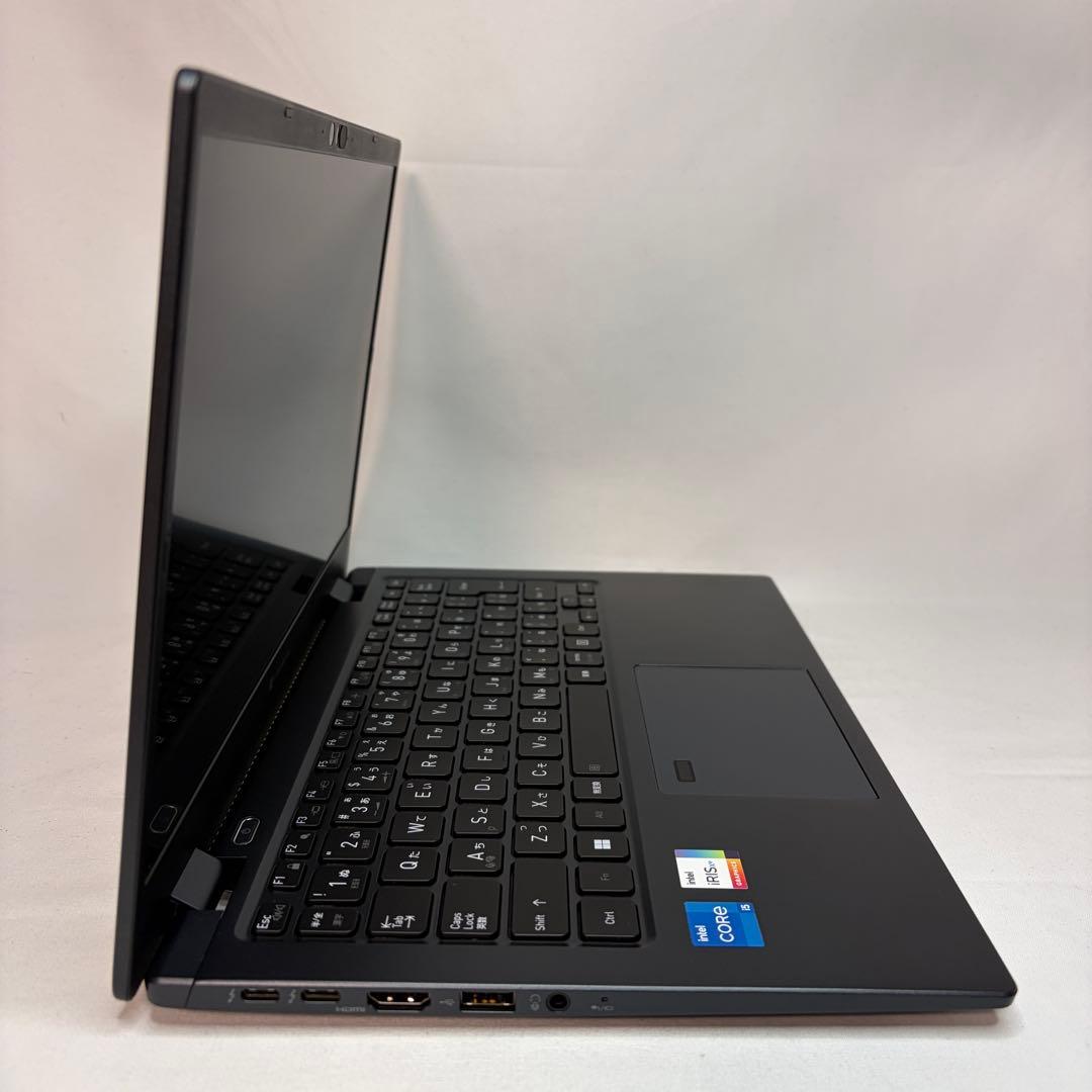 使用極少 美品 dynabook G83 第12世代 i5 16GB 256GB