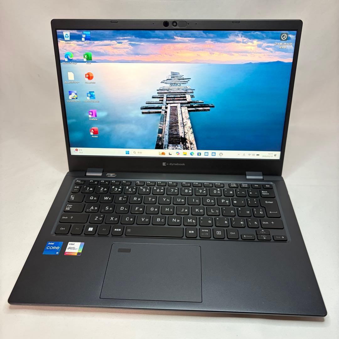 使用極少 美品 dynabook G83 第12世代 i5 16GB 256GB