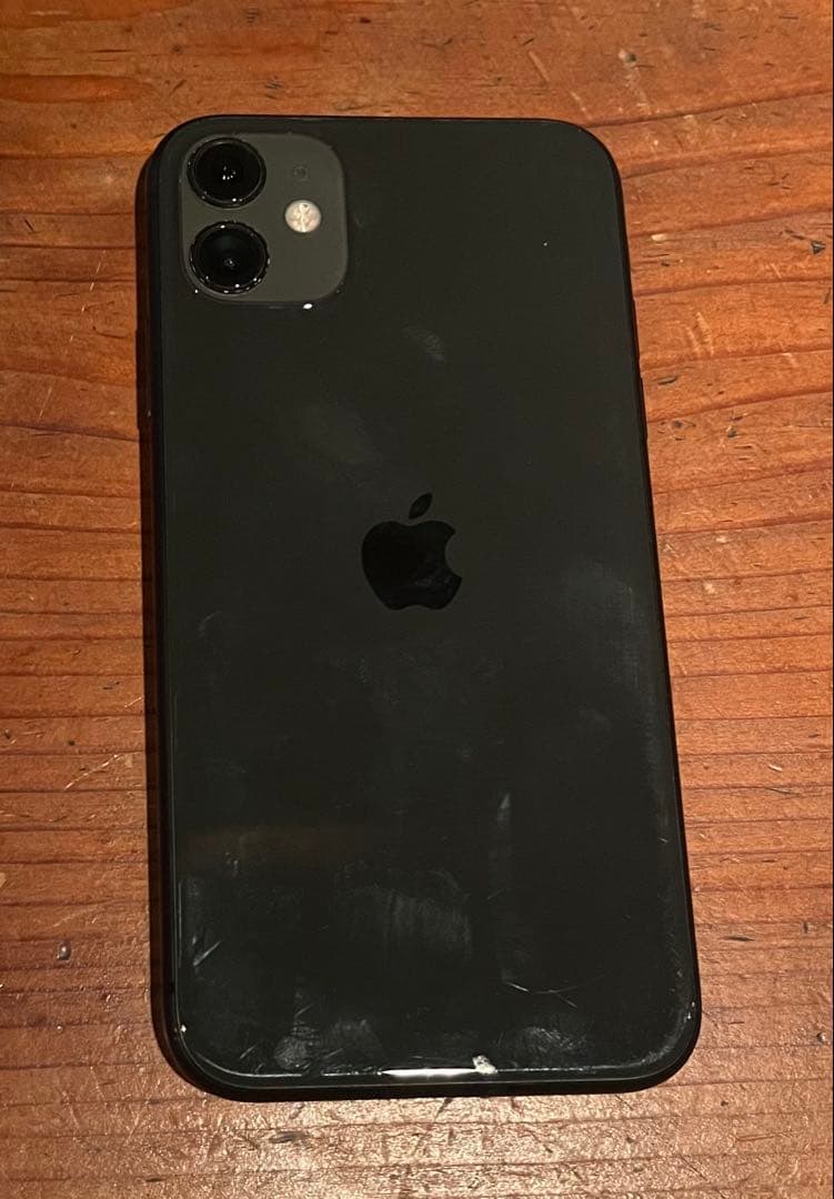 P*h様 Apple iPhone 11 ブラック 128GB
