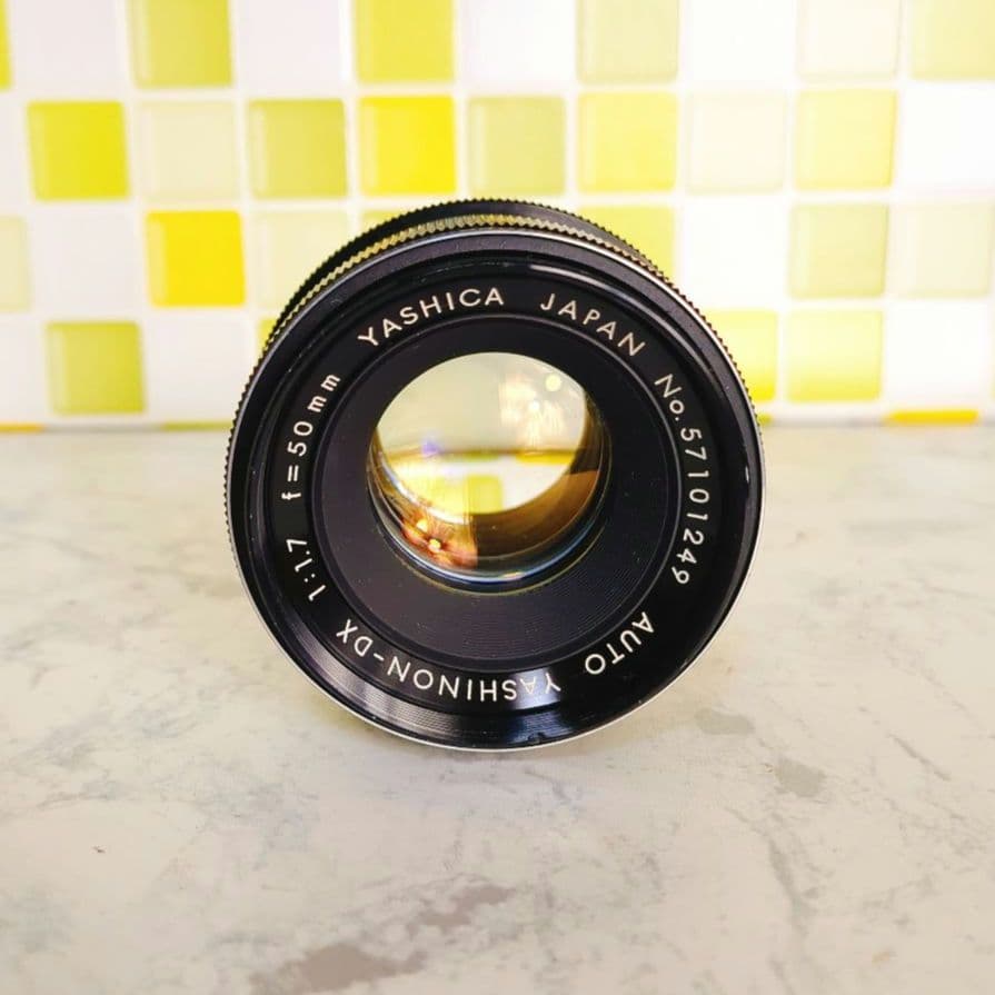 Yashica Auto Yashinon−DX 50mm F1.7 レンズ
