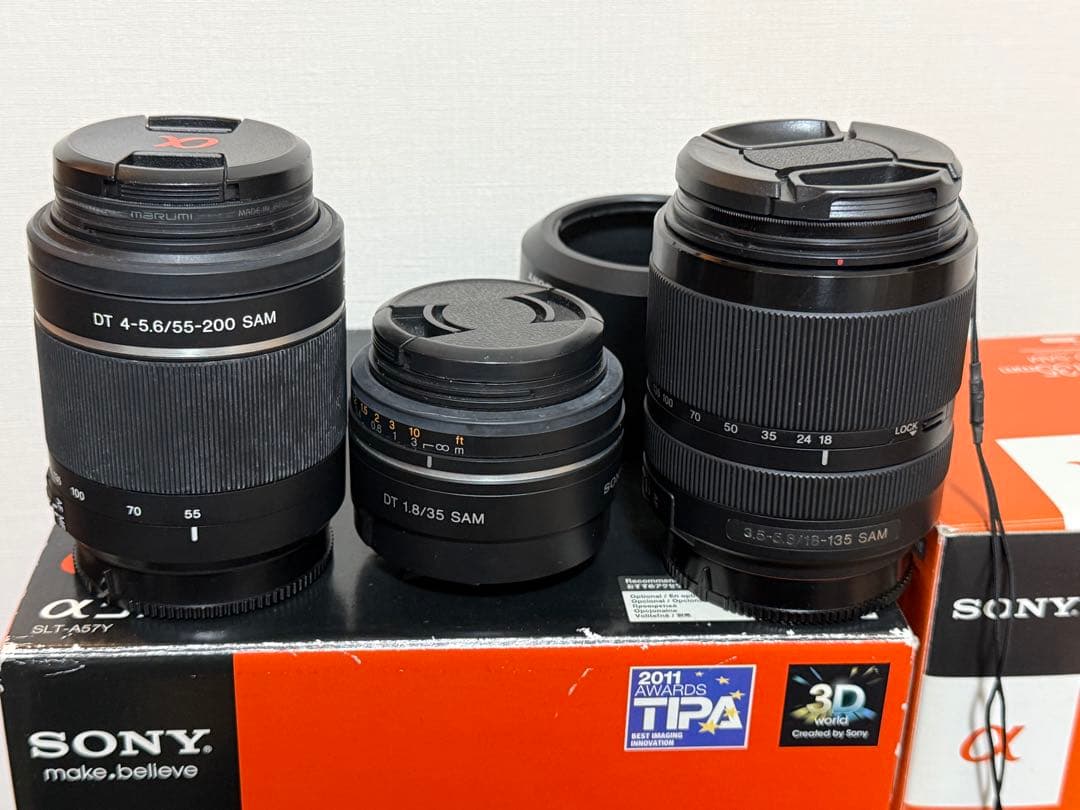 Sony α57 デジタル一眼レフカメラ 本体とレンズセット