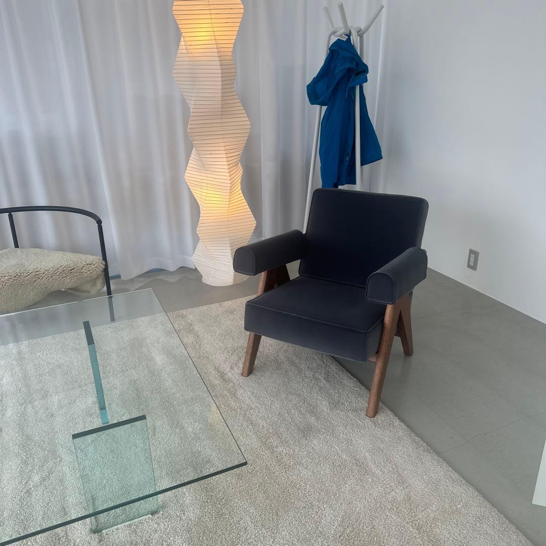 cassina　053 CAPITOL COMPLEX ARMCHAIR