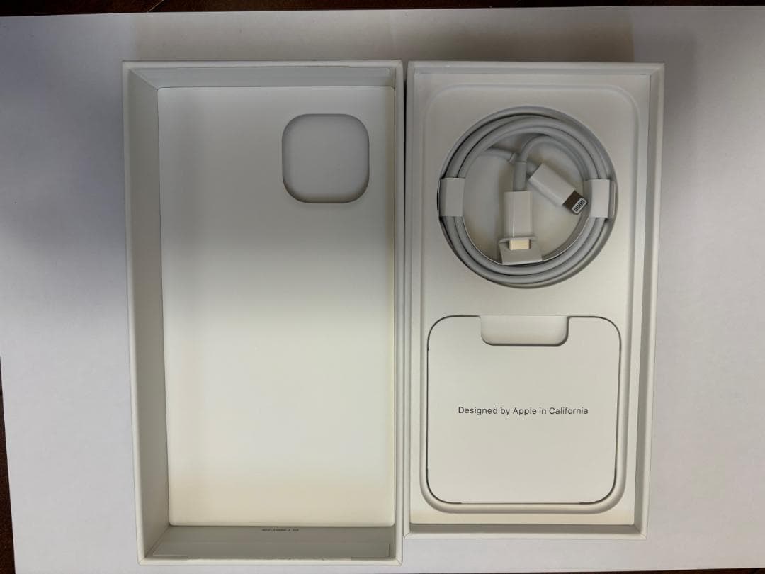 iPhone14 128GB simフリー