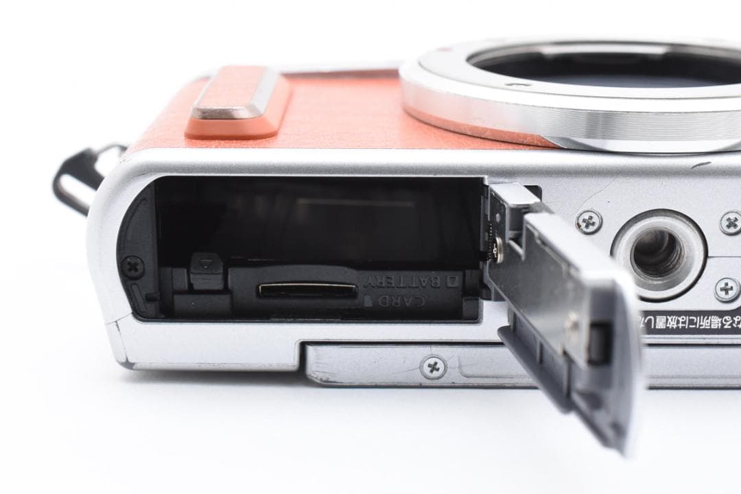 ★Panasonicパナソニック LUMIX DC-GF10 ダブルレンズキット