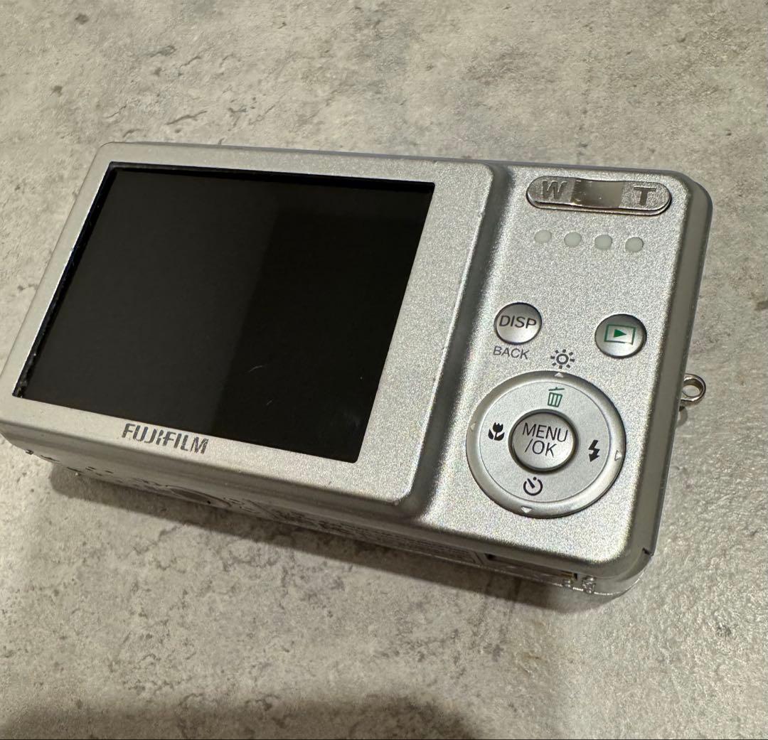 美品＊FUJIFILM FINEPIX J15