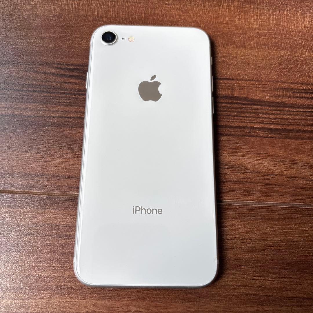 Apple iPhone 8 64G ホワイト 本体