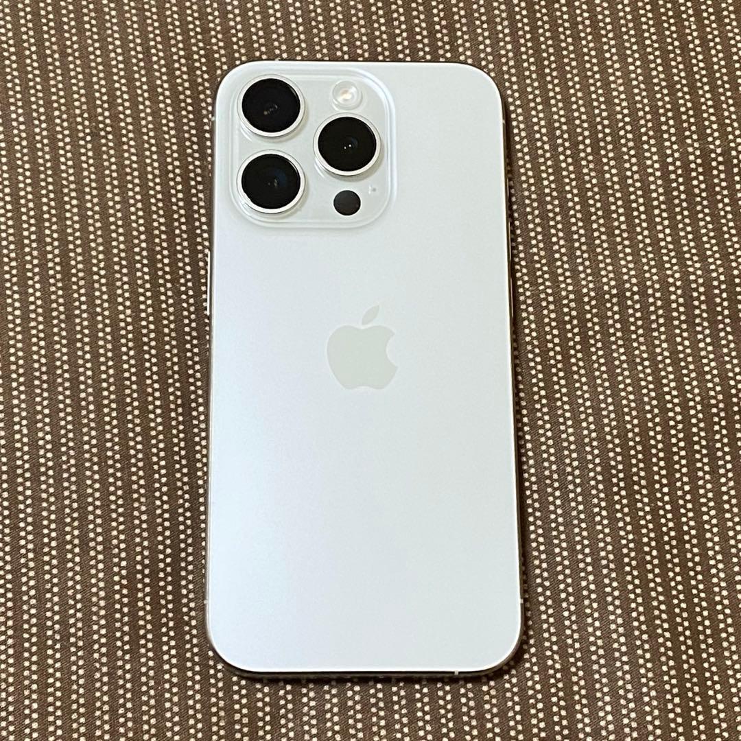iPhone 15 Pro ホワイト 6.1インチ