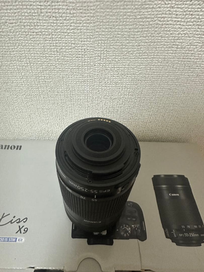 か*ん様 Canon EOS Kiss X9 本体とレンズ2本付き
