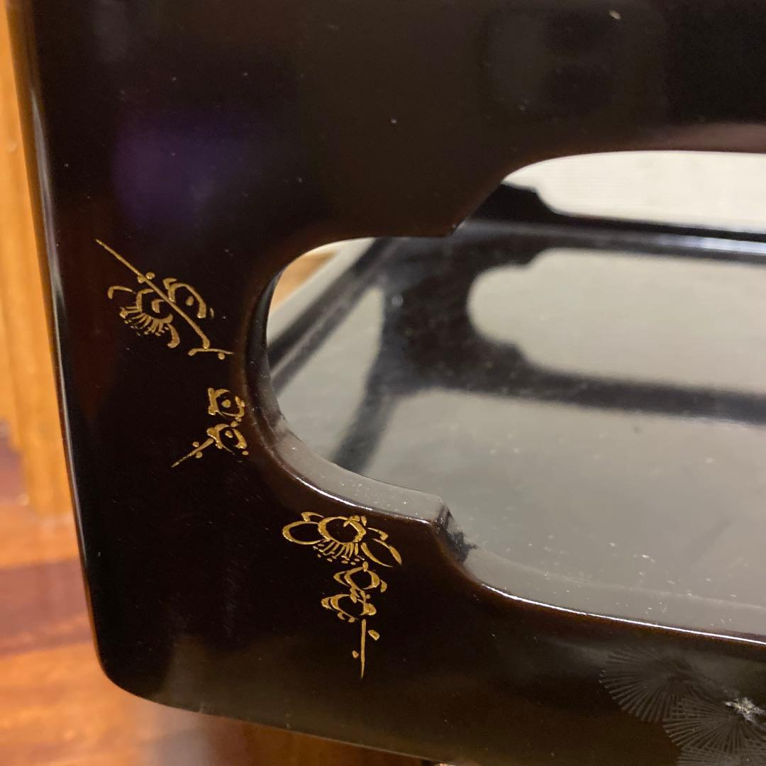 古い木製漆台