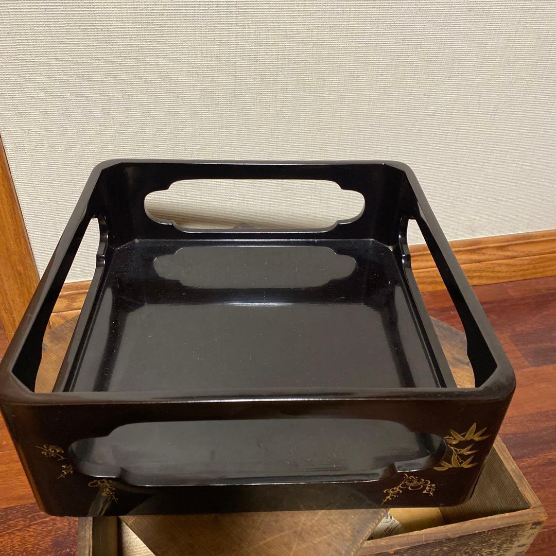 古い木製漆台