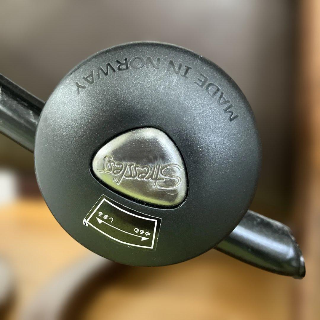 シエル様 本革ストレスレスチェア オットマン付 引取り