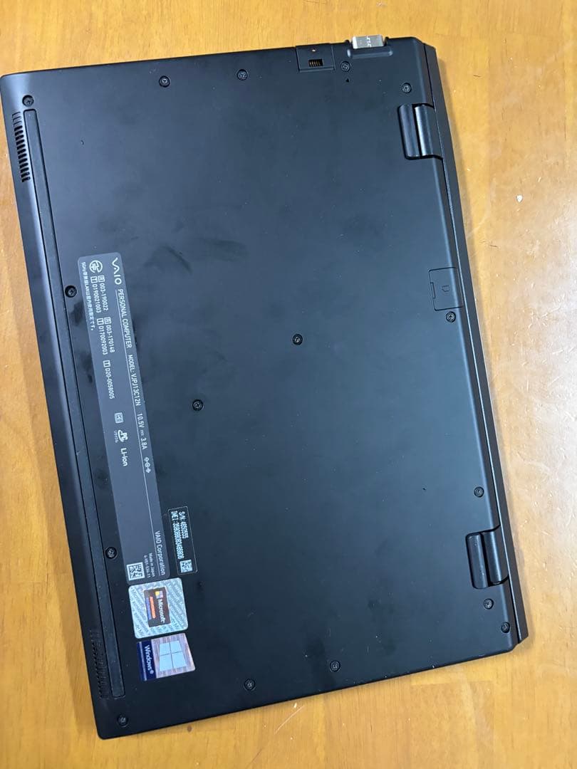 美品 ソニー VJPJ13C12N 第10世代 SIMモデル