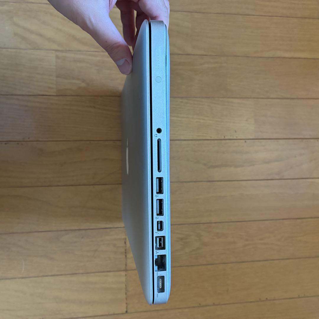 MacBook Pro 2011early ジャンク