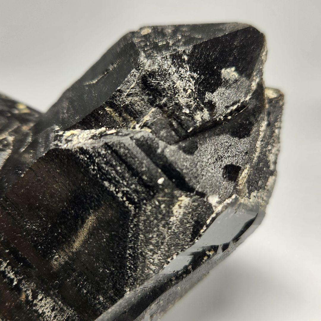 希少！山東省産 モリオンクラスター ★ 魔除け、邪気祓い ★ 自立