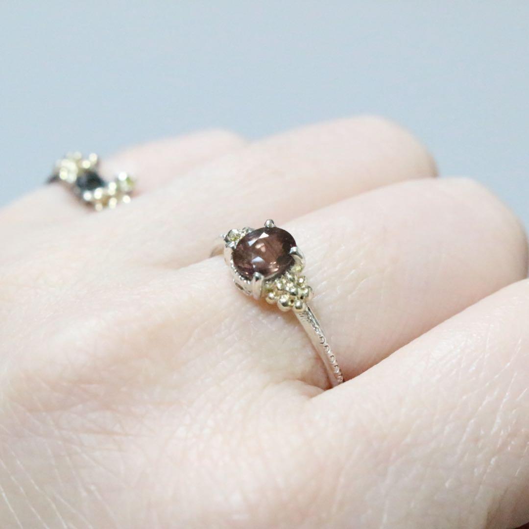 セピア色の6×5mm大きめカラーチェンジガーネットK10粒々シルバーリング13号