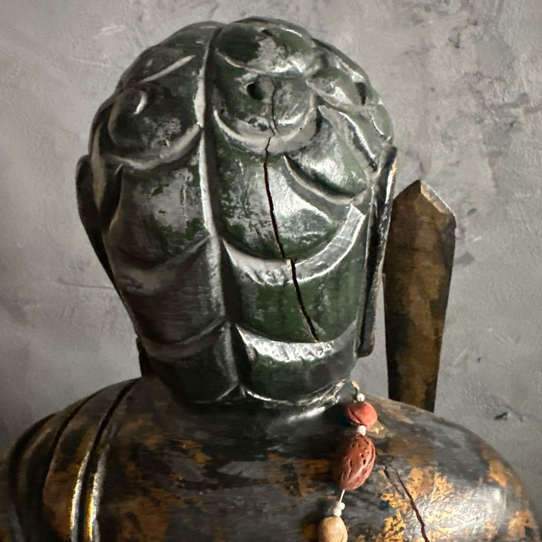 ヴィンテージ　迫力の木製彫刻 剣を持つ像