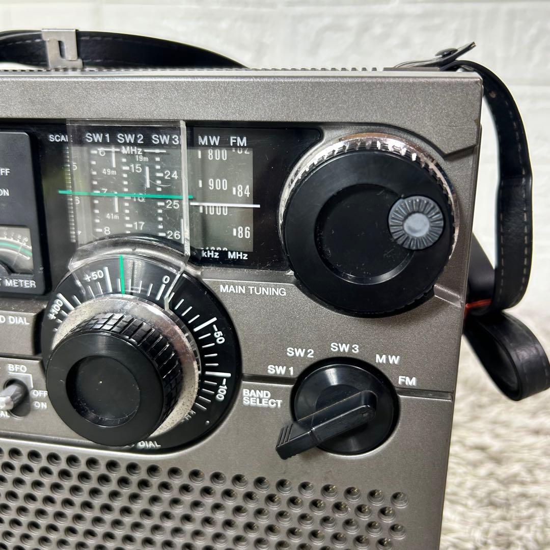 昭和の名機 ソニー ICF-5900 スカイセンサー マルチバンドレシーバー