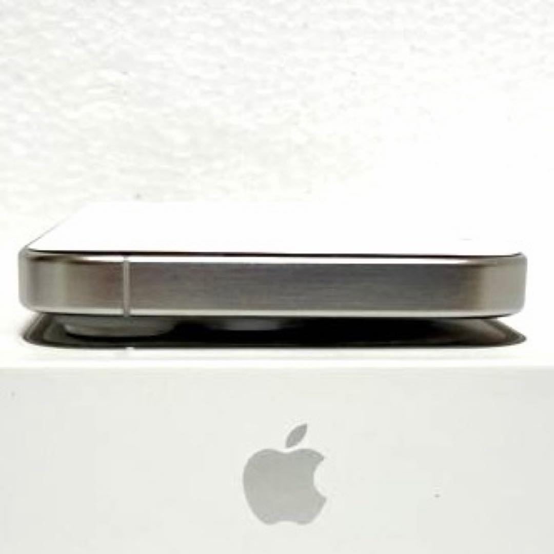 【良品】iPhone15pro ホワイトチタニウム 128GB バッテリー93%