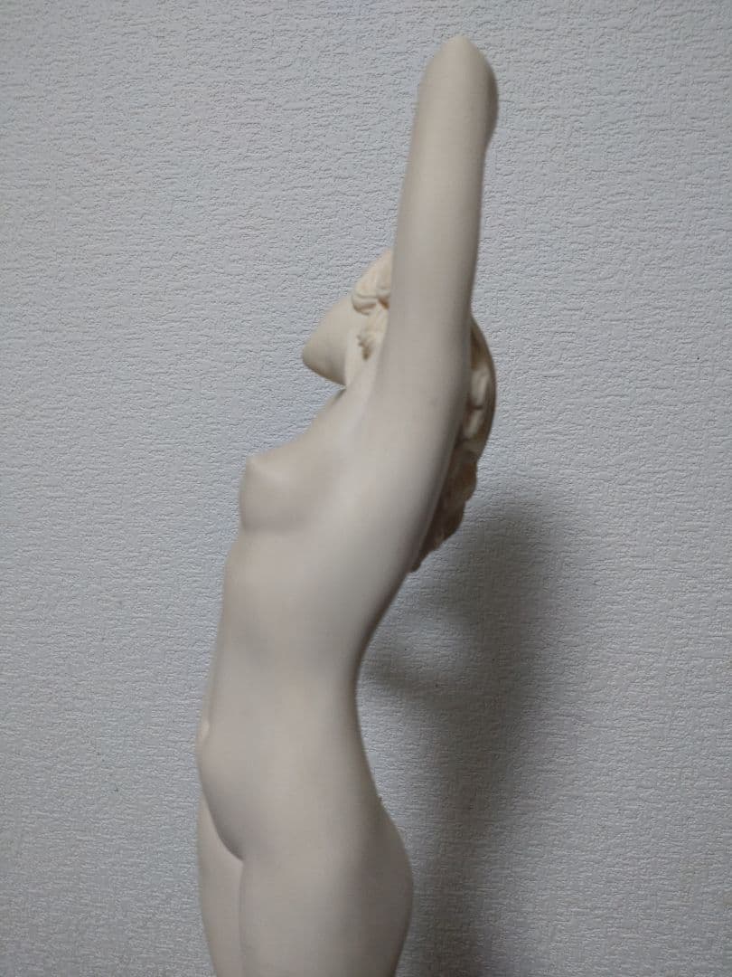 Giuseppe Bessi　ジュゼッペ・ベッシ　STONELITE　 裸婦像