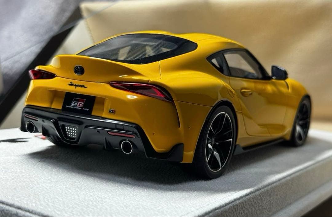 ミニカー MAKE UP TOYOTA GR Supra (Japan ver.)