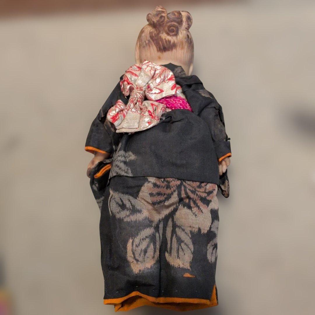 古い人形 着物　ホラー人形　The Haunted Japanese Doll