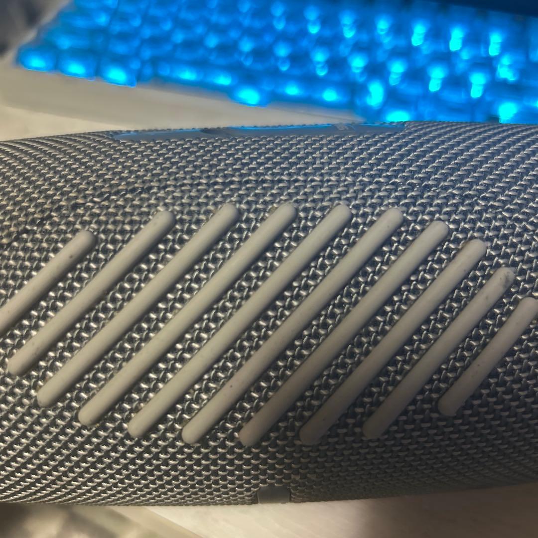 JBL ワイヤレススピーカー グレー jbl charge5 値下げ交渉あり