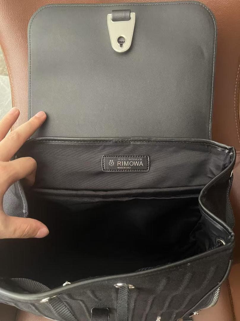 大型ストライプ柄 バックパック ブラック