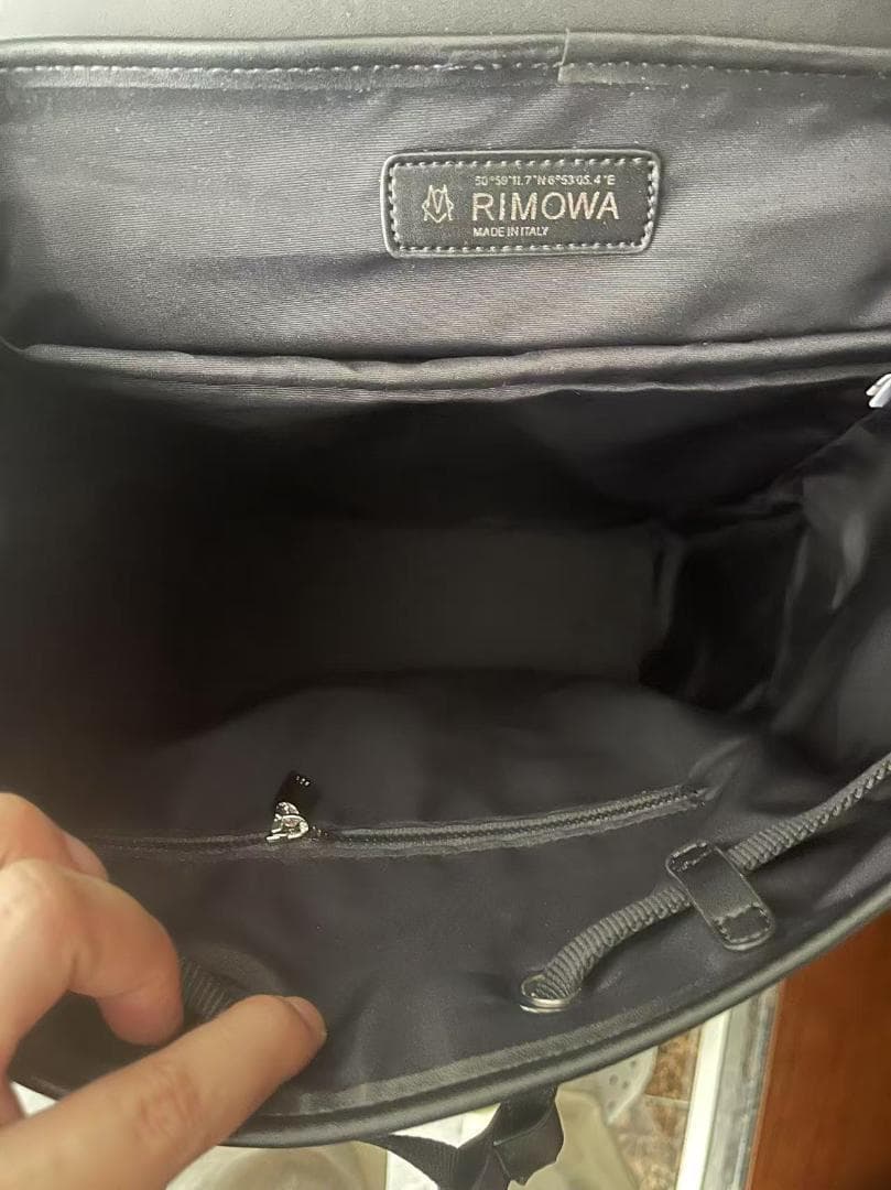 大型ストライプ柄 バックパック ブラック