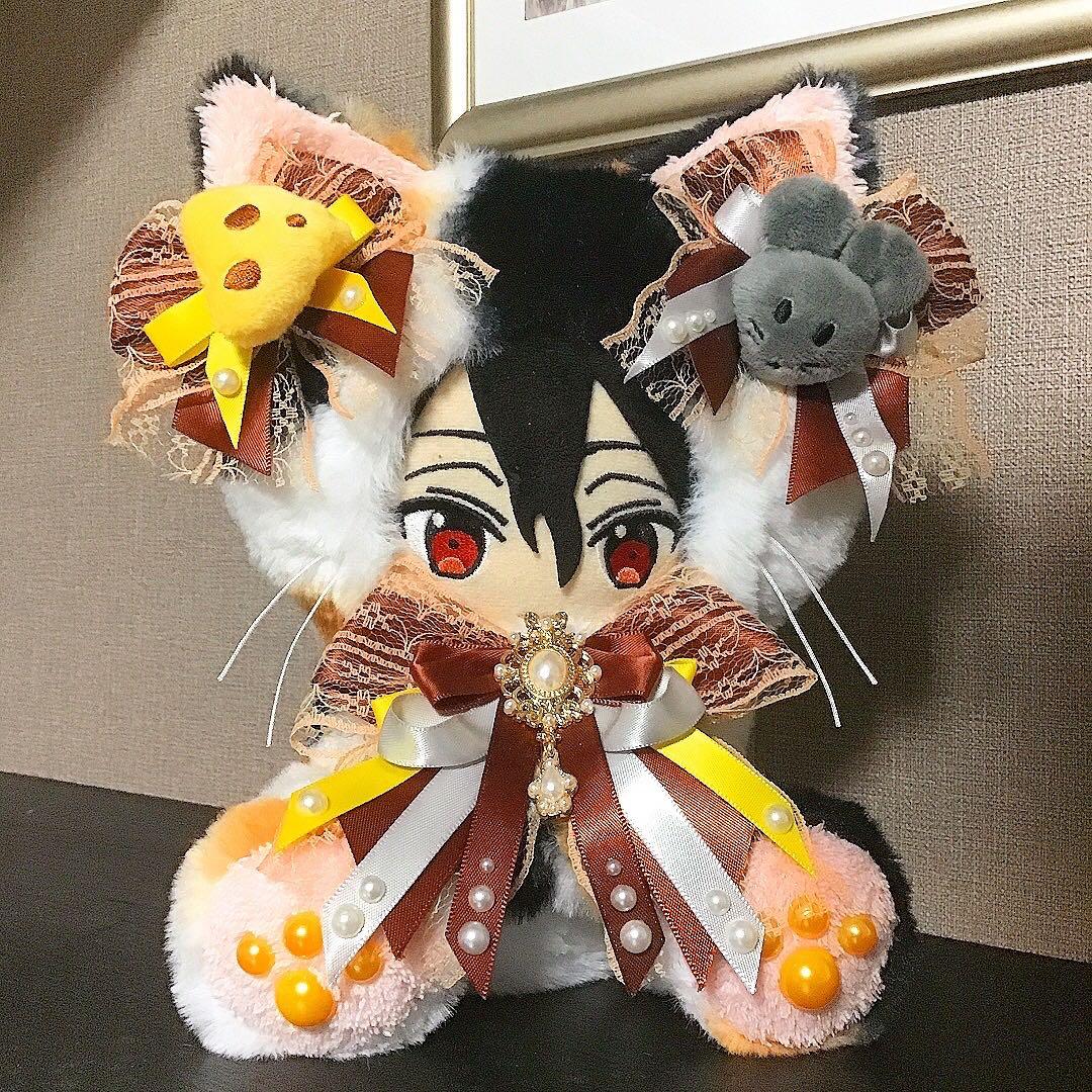 【113】 三毛猫 ねこ おすわり　ぬい服　16cm 着ぐるみ チーズ 鼠