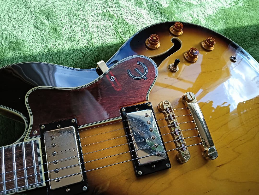 エピフォン　セミアコ　シェラトン Sheraton Ⅱ pro VS