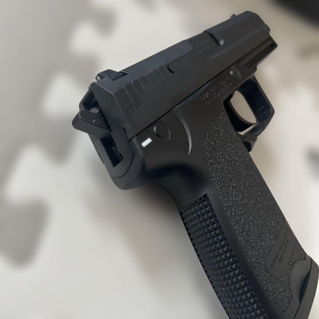 【美品】東京マルイ H&K USP ハンドガン 安全弾速適合品