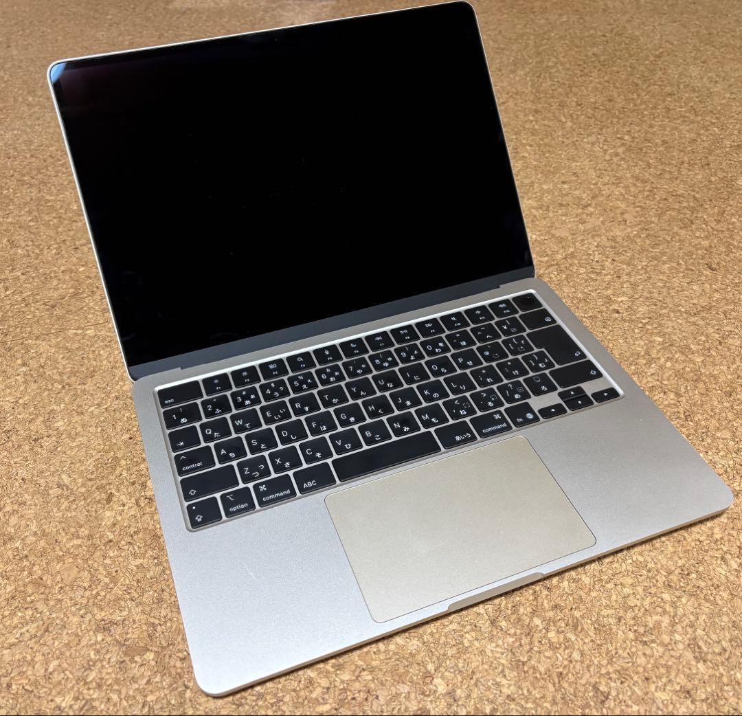 MacBook Air M4チップ 16GBメモリ 512GBストレージ