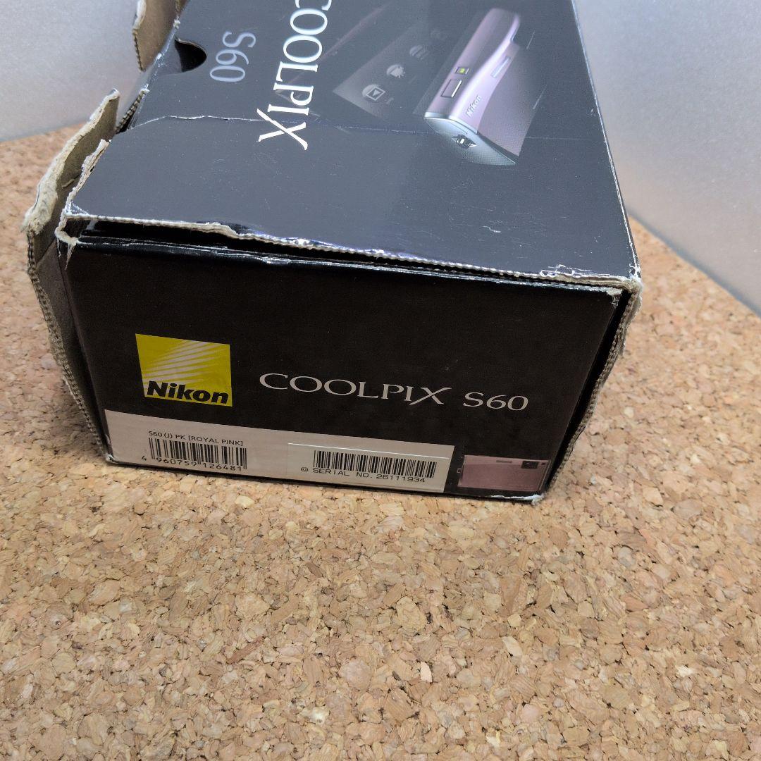 Nikon デジタルカメラ　COOLPIX S60 ピンク