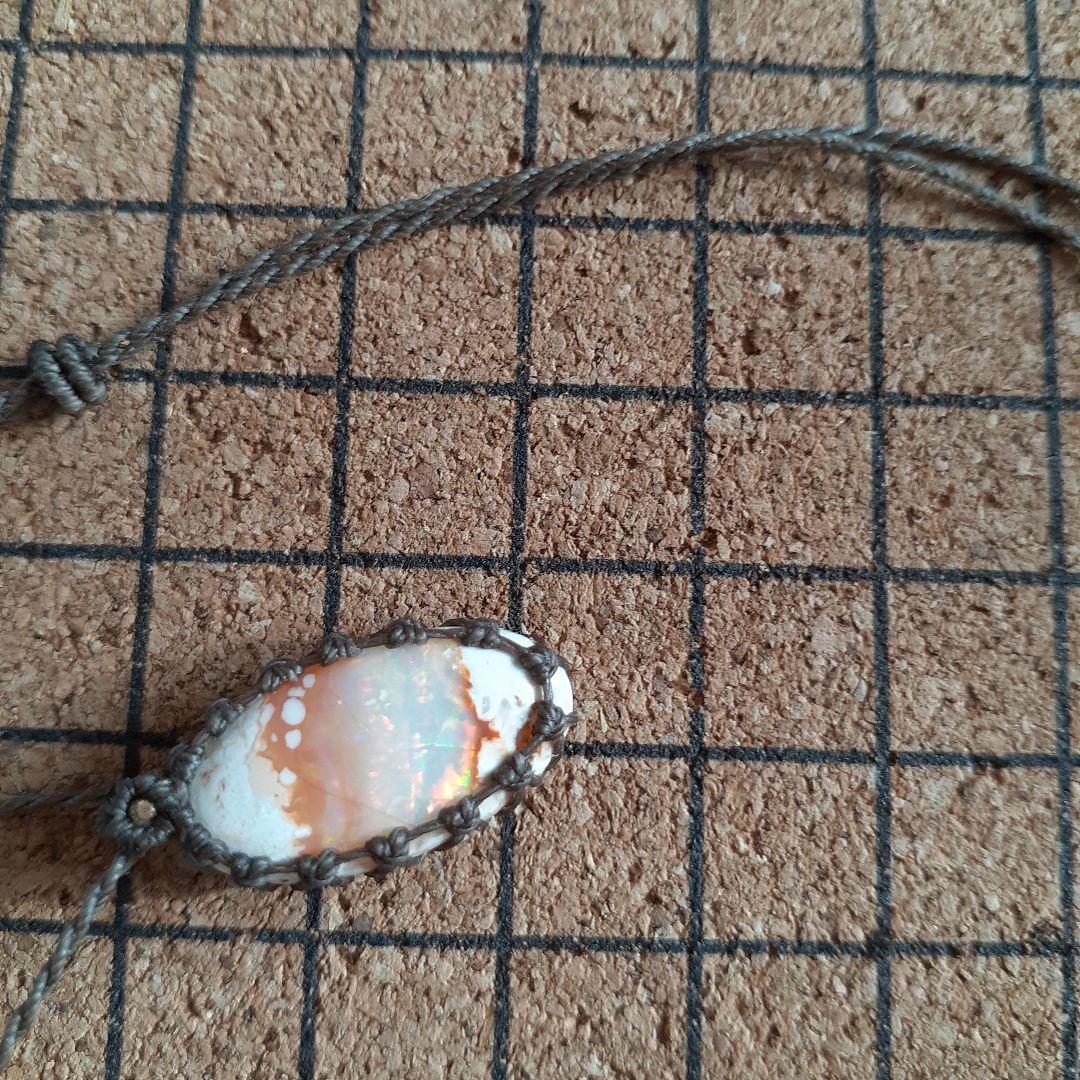 マクラメネックレス　カンテラオパール