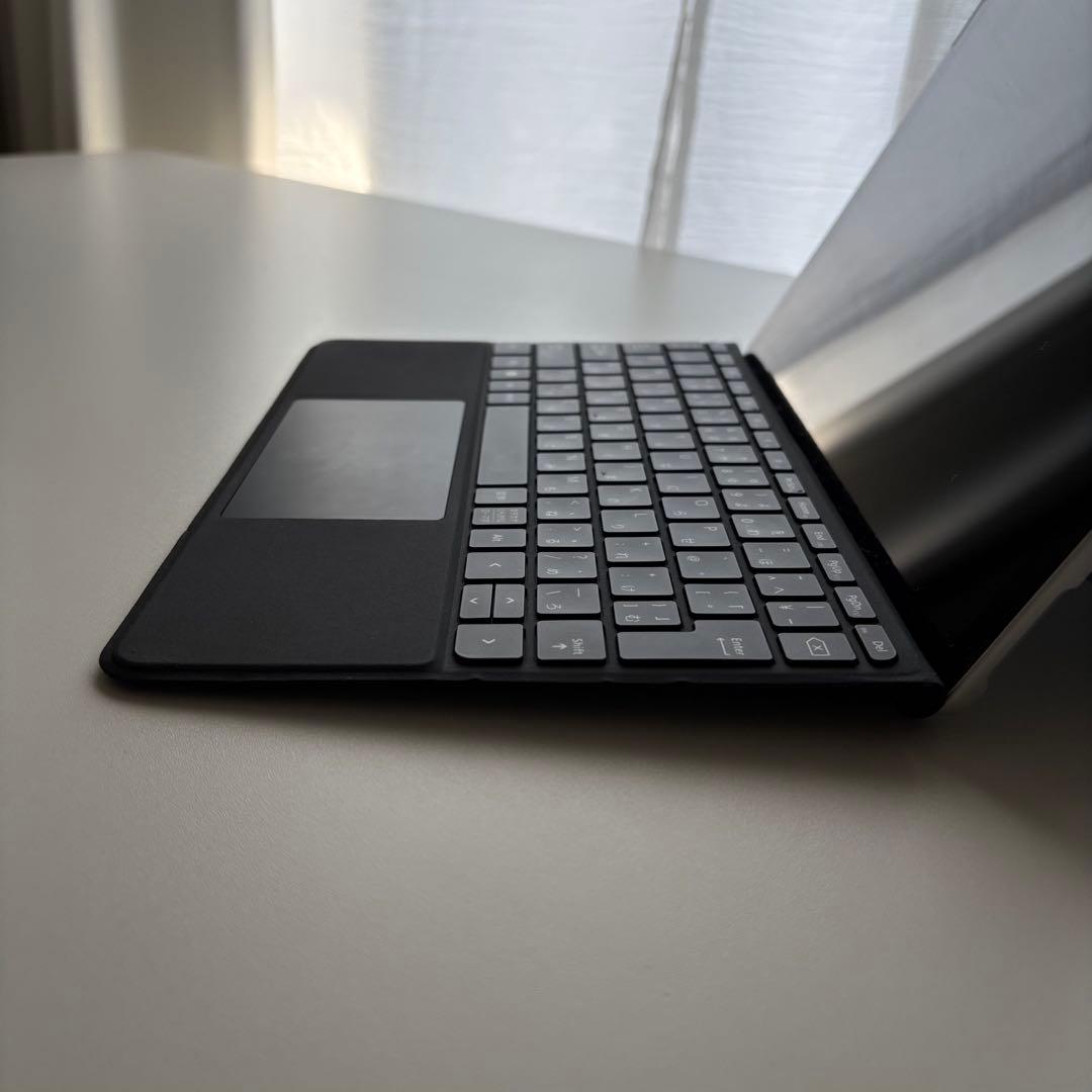 【美品】Surface Go 2 /タイプカバー＆アダプター付き