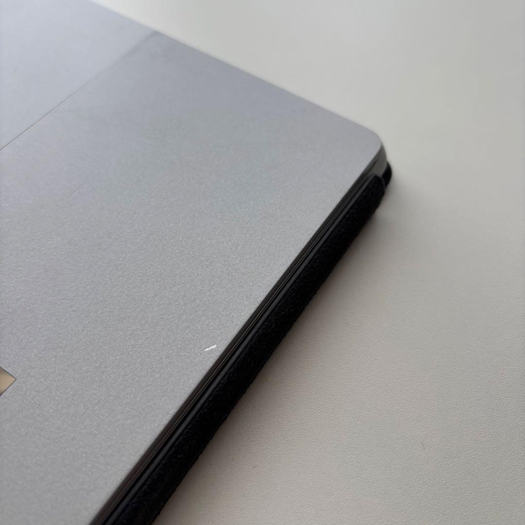 【美品】Surface Go 2 /タイプカバー＆アダプター付き
