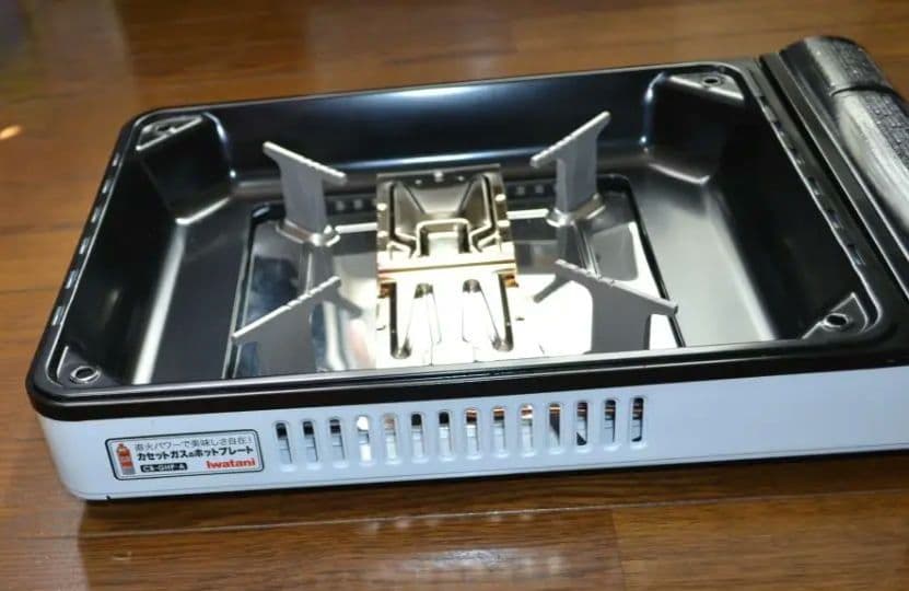 【美品・やきそばに最適】イワタニ　焼き上手さんα　フタ付きホットプレート