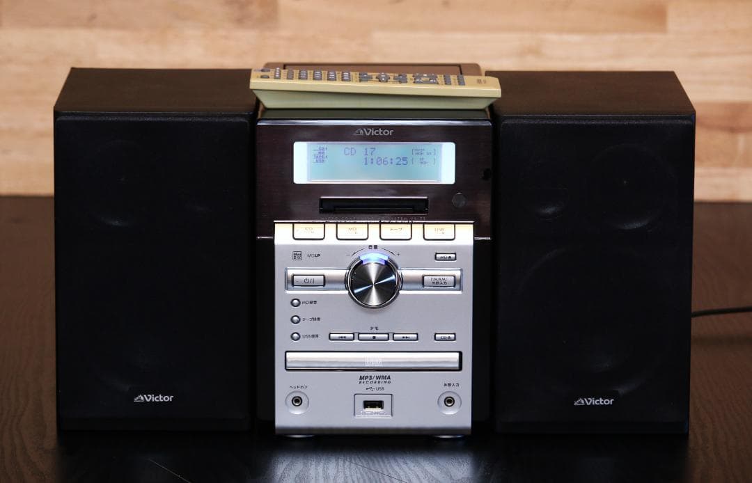 VICTOR UX-Z2 CD/MD/TAPE/USB/TUNER ミニコンポ