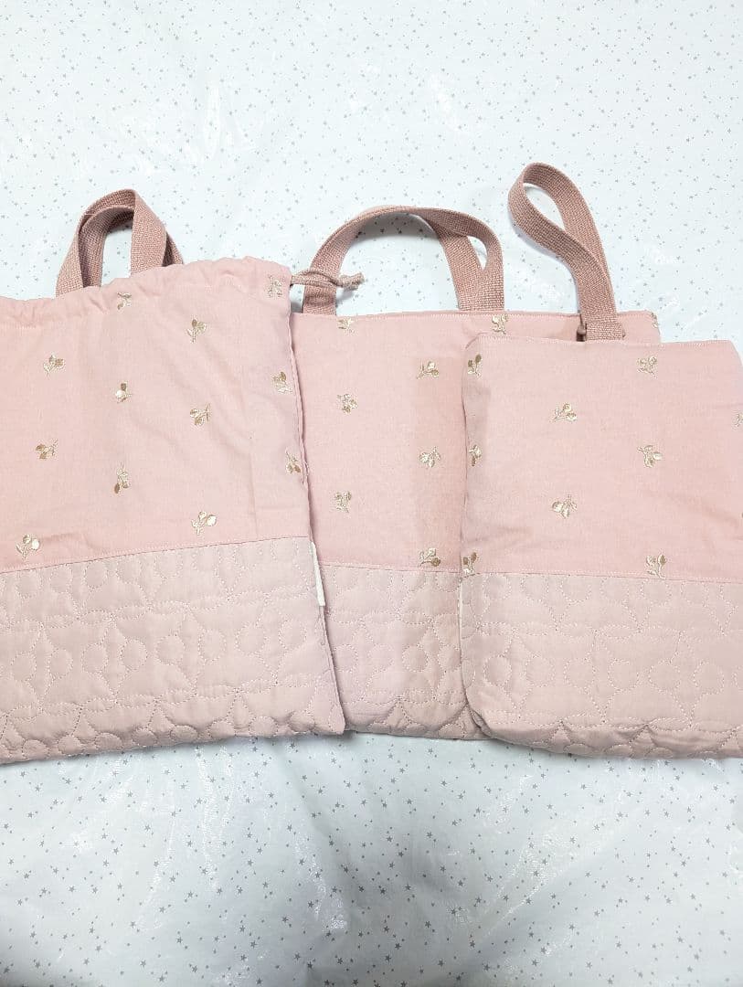 レッスンバッグ　上履き入れ　体操服袋　チェリー刺繍×チェリーキルト　ハンドメイド